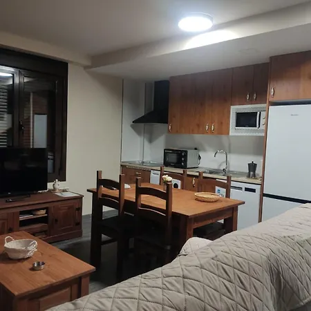 Granja Callejuelas Apartment