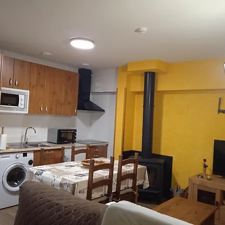 Granja Callejuelas Apartment Casla